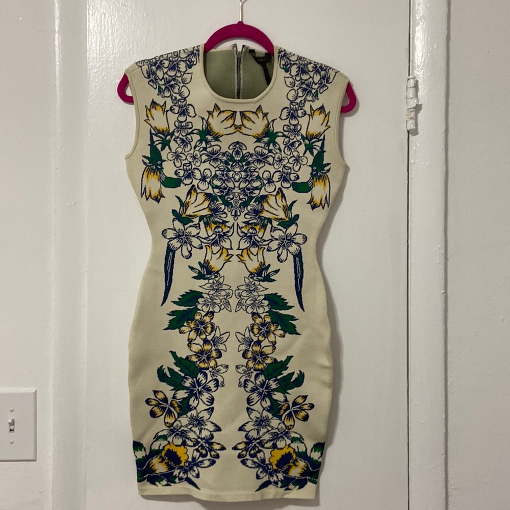Vintage BCBGMAXAZRIA Bodycon dress